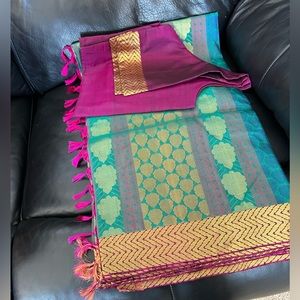 Brocade Kanchipuram Silk Saree - Blue/Pink